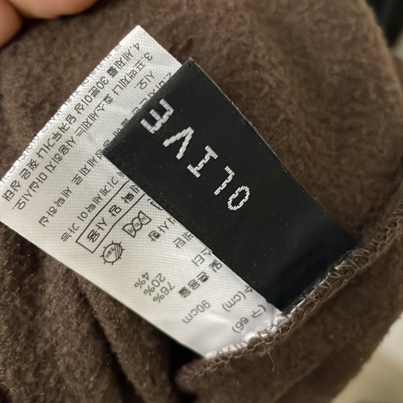 Beautiful Korean (highneck) dress - Picture 11 of 12